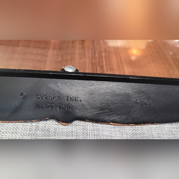 Vintage Travelers Rest by Coppercraft Guild Wall Decor - Picture 7 of 7